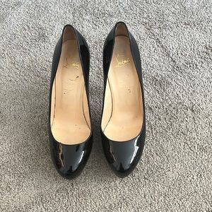 41 patent leather Loubitions